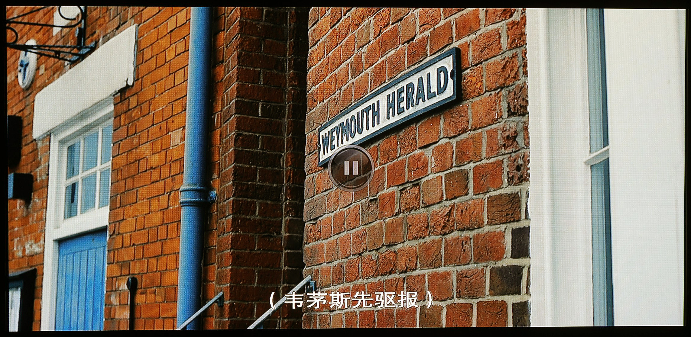 红砖的颜色很自然,真实感很强。对焦和景深都呈现出胶片感.jpg 红砖的颜色很自然,真实感很强。对焦和景深都呈现出胶片感.jpg
